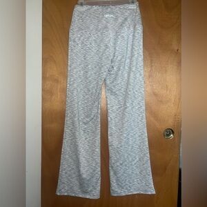 Gray yoga pant​​​​​​​​​​​